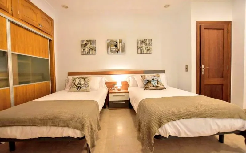 Chalet with rental licence — photo 11