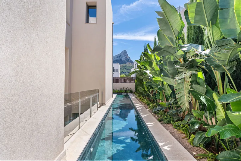 Modern new-build villa with pool and panoramic views in Colonia de Sant Pere — photo 9