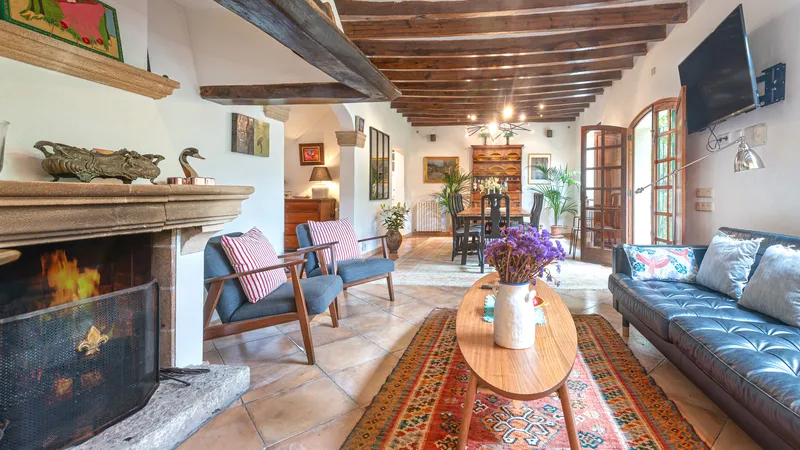 Finca with three guest houses with large pool landscape in Cala San Vicente — photo 5