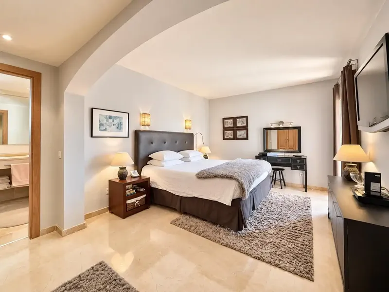 Elegant renovated penthouse in Nova Santa Ponsa — photo 12