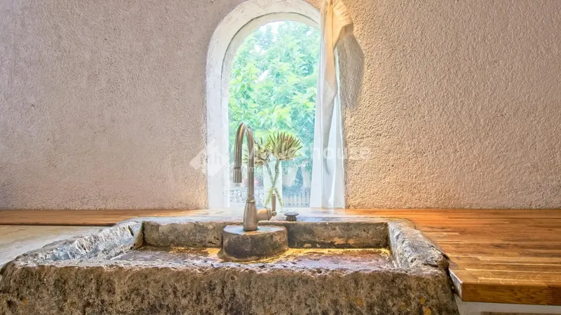 Mallorcan estate with 900 m2 built on 70,000 m2 plot — photo 9