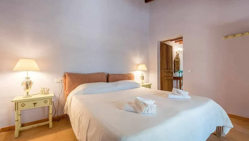 Rustic finca with holiday license in Porreres! — photo 5