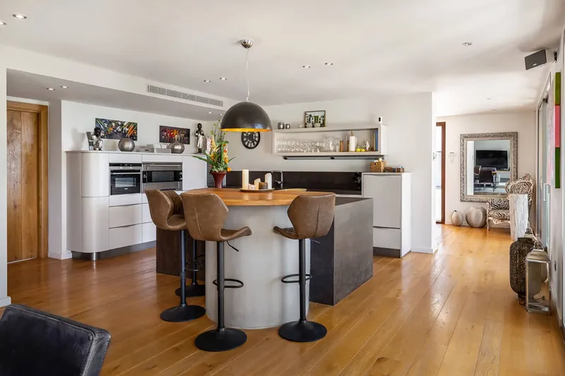 Modern designer villa in Palma's villa urbanization — photo 12