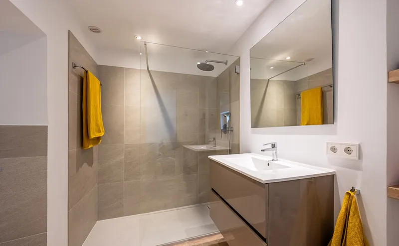 Apartment with terrace and views in a prestigious ... — photo 11