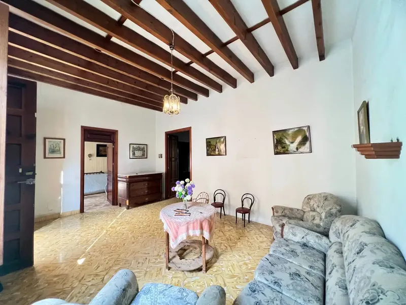 For Sale! Charming Village House in the Heart of Campos — photo 4