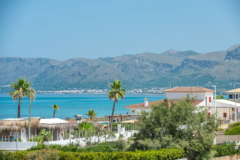 Dreamlike villa near the beach with fantastic views and sea views — photo 2