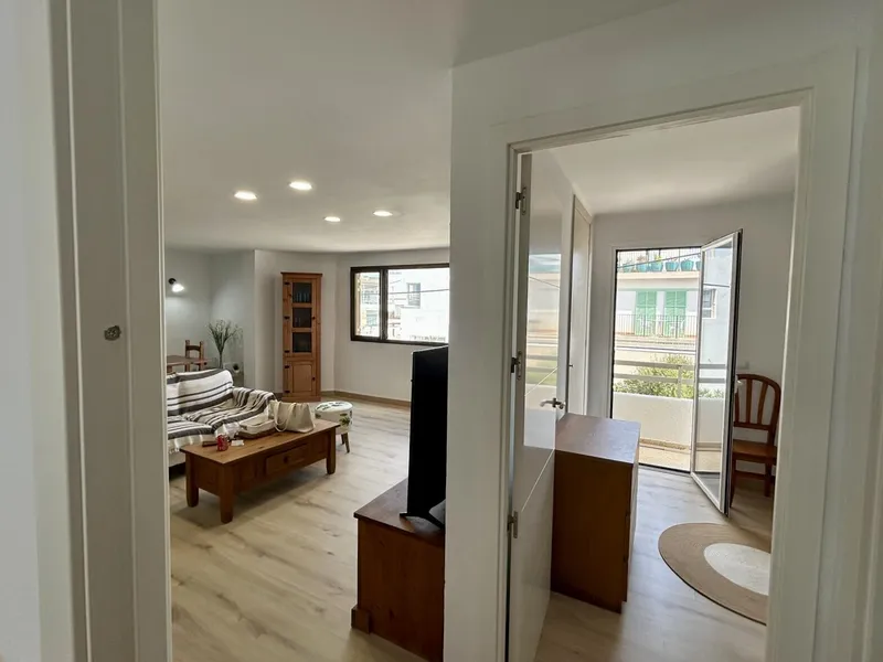 Gepflegte Wohnung mit 4 Schlafzimmern und seitlichem Meerblick in Sa Ràpita — photo 12