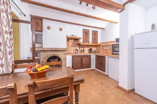 Son Macia, charming rustic estate with its own tennis court near the sought-after Son Macia — photo 7