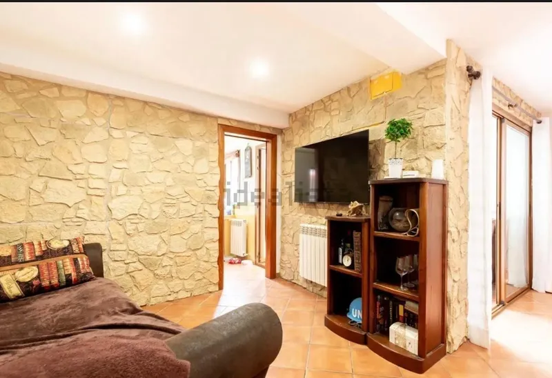 Spacious ground floor with private garden in Ciudad Jardín — photo 10