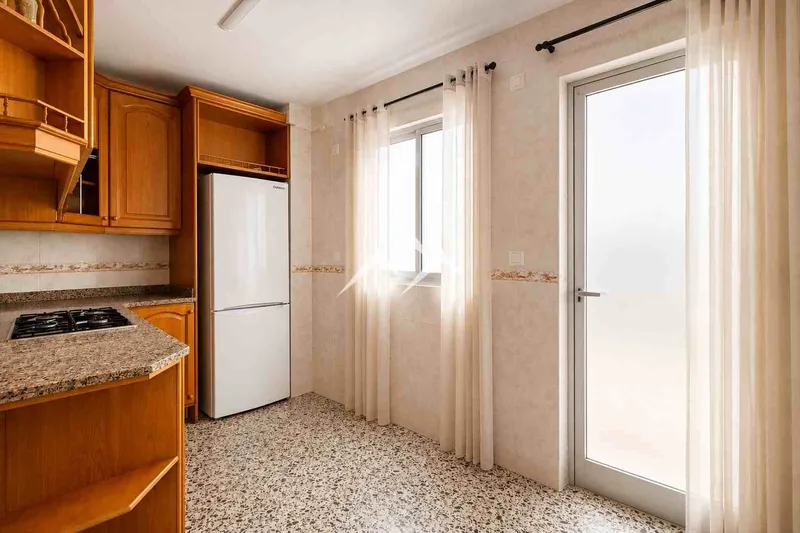 4-bedroom apartment in Molinar — photo 12