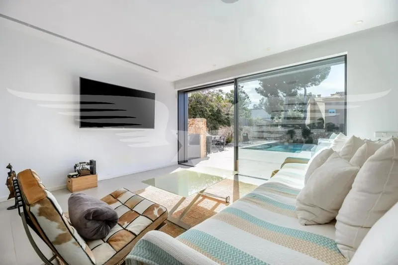 Bendinat I Private villa with garden + swimming pool — photo 2