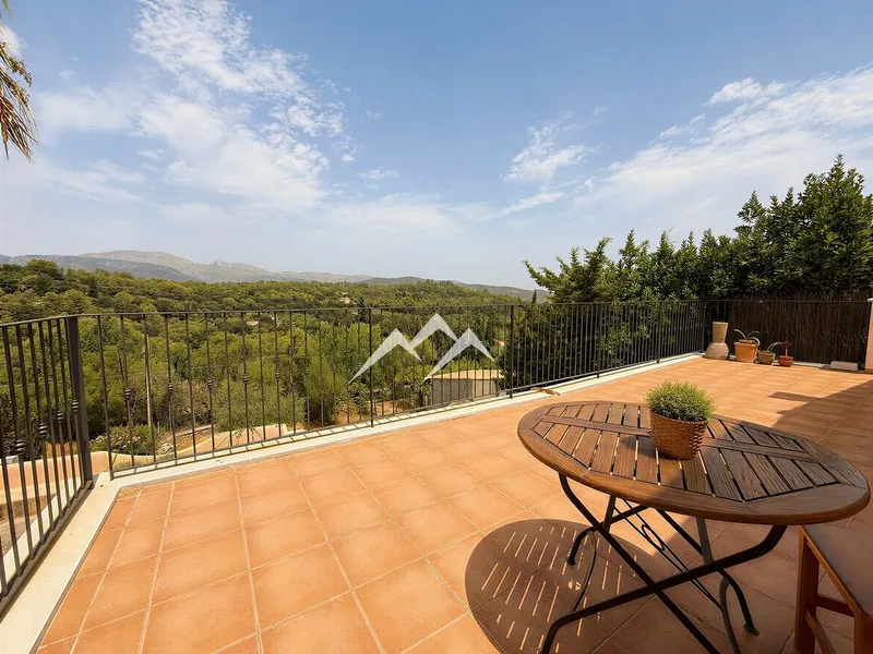 Rustic finca in Buger with occupancy license, single-family home and pool — photo 9