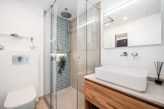 Penthouse with beach access for sale in Cala Vinyes, southwest Mallorca — photo 10