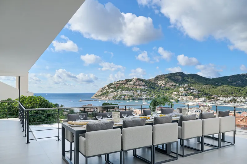 Exclusive: Modern villa with the best equipment and fantastic sea views in Puerto de Andratx - Marcel Remus Real Estate — photo 1