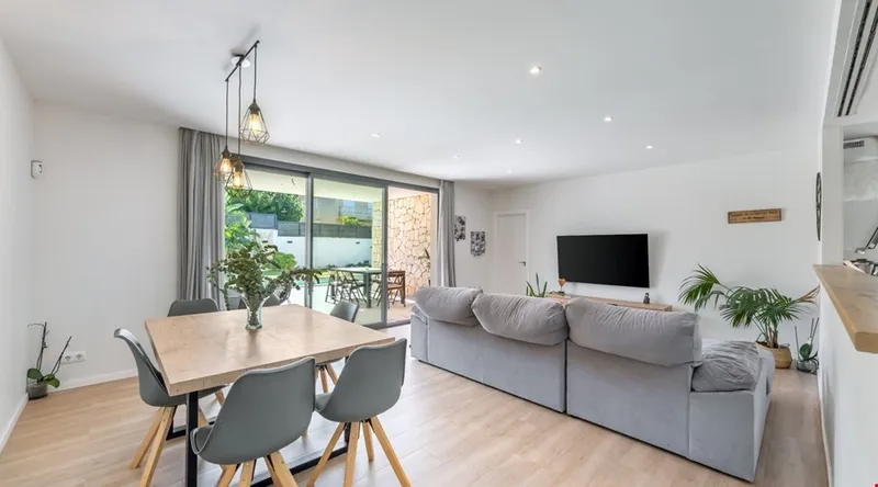 Contemporary single-level luxury villa for sale in Marratxí — photo 4