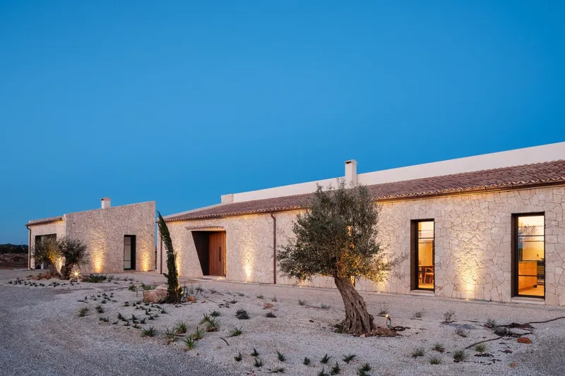 Newly built villa with swimming pool and fantastic location in Campos — photo 3