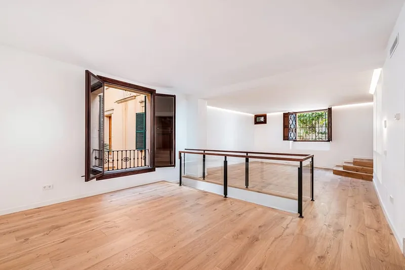 Charming Duplex with Courtyard Views in Palma’s Old Town — photo 2