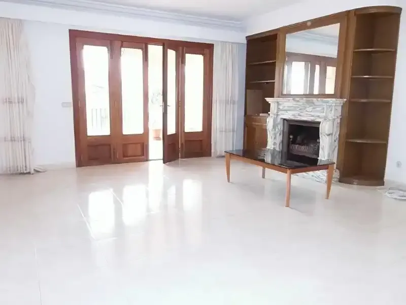 Nice attic in Llucmajor with independent entrance. Living room, 5 bedrooms, 2 bathrooms, terrace on the floor, large solarium terrace with room type e — photo 9