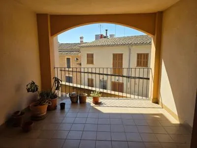 Flat in Santa Maria del Camí with 144 m² built surface, 12 m² terrace, 3 bedrooms, 2 bathrooms — photo 1