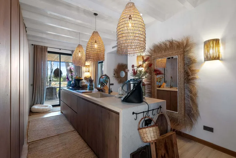 Property in Llucmajor with guest house — photo 6