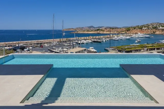 Incredible frontline villa for sale in El Toro, Port Adriano, Mallorca — photo 2