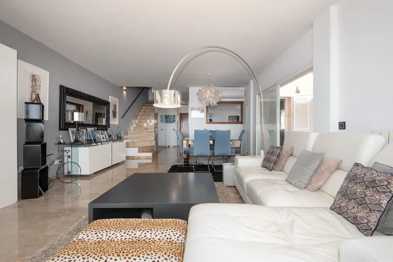 Fabulous villa overlooking the sea, urbanization Puig de Rós, Mallorca. — photo 8