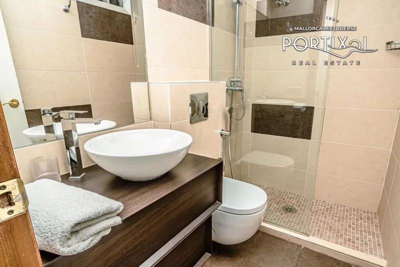 Magnificent apartment for rent with harbour and sea views — photo 10