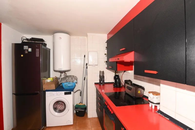 Apartment with communal swimming pool and private garage in Campos — photo 7