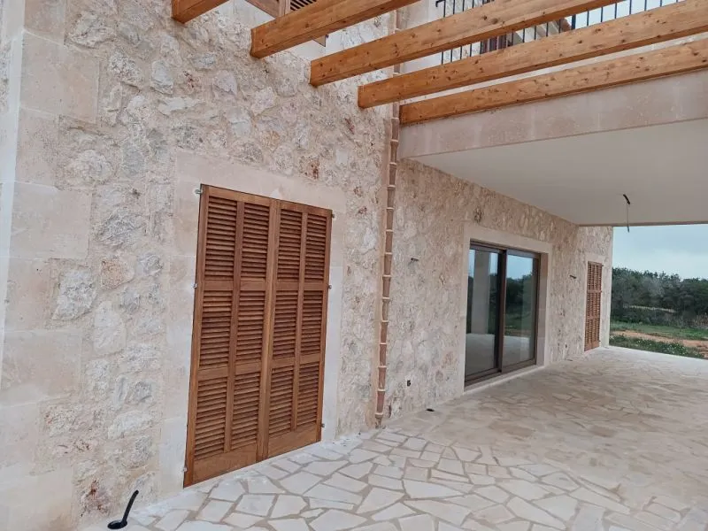 Newly built finca on 2 floors with all extras between Llombards and lighthouse S Salines -- F 13 VK — photo 6
