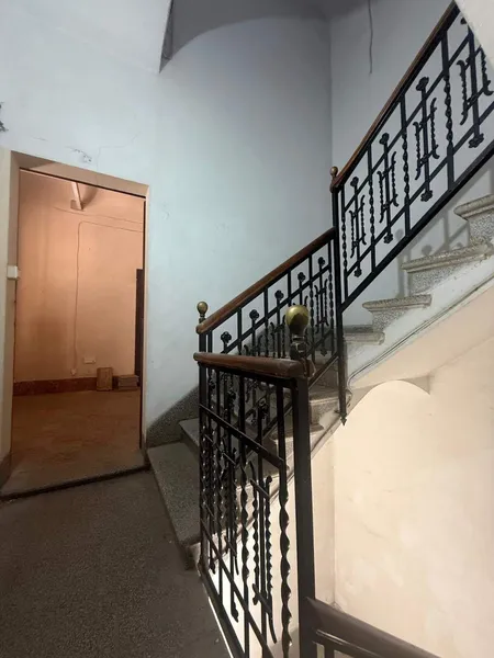 Renovation project: 374m² townhouse with 5 bedrooms for sale — photo 8