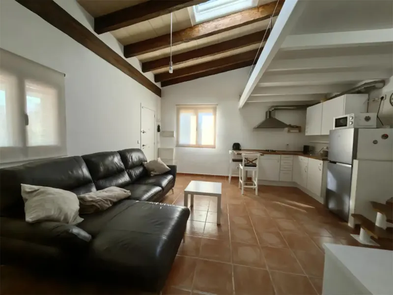Description — photo 6