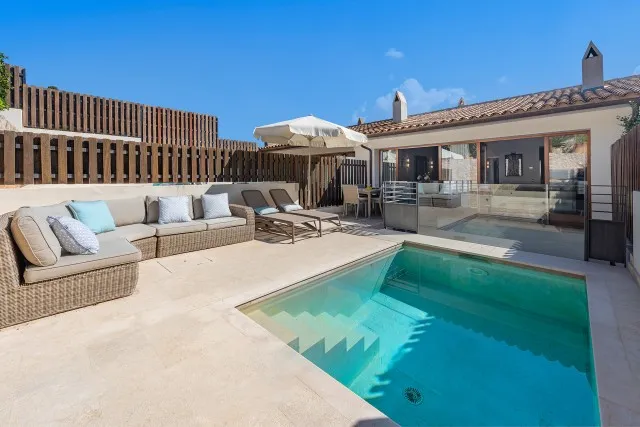 Townhouse for sale with great views on the Calvario in Pollensa, Mallorca — photo 1