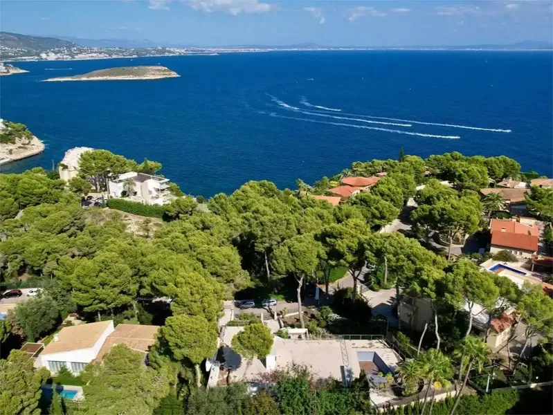 Se vende Chalet en Cala Vinyes a reformar — photo 4