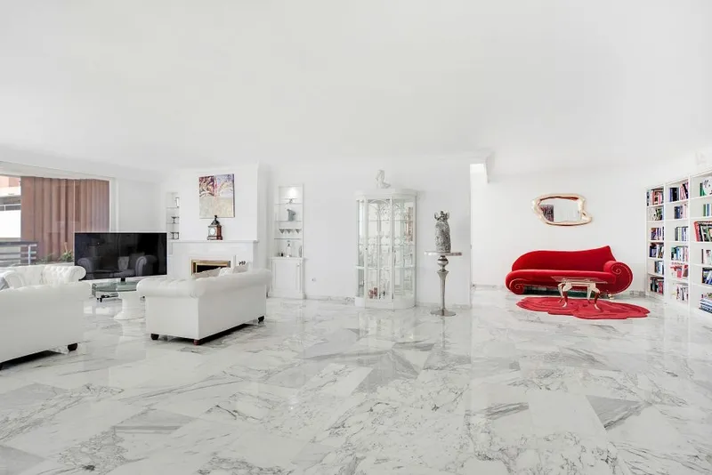 Stunning penthouse for sale in Palma with spectacular harbor and sea views — photo 5