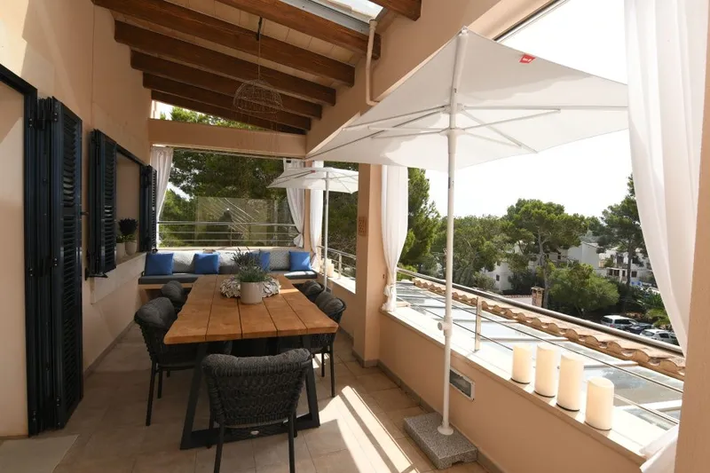 Modern and sunny penthouse with pool and parking space just minutes from Cala Santanyi — photo 11