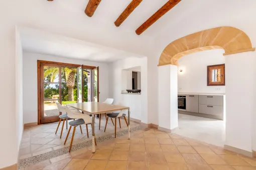 Montuiri, luxury finca with breathtaking views of the Tramuntana mountains and rental license — photo 7
