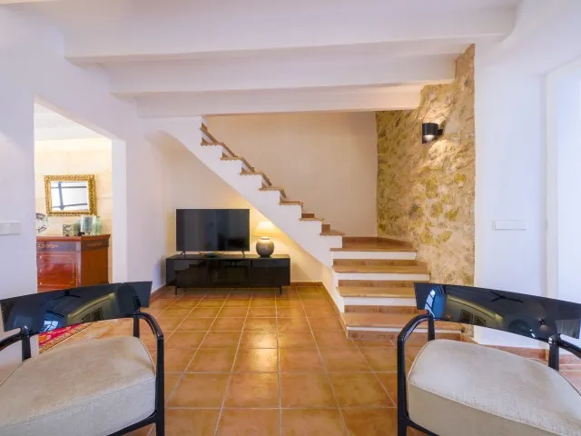 Beautifully reformed traditional town house for sale in Pollensa, Mallorca — photo 7