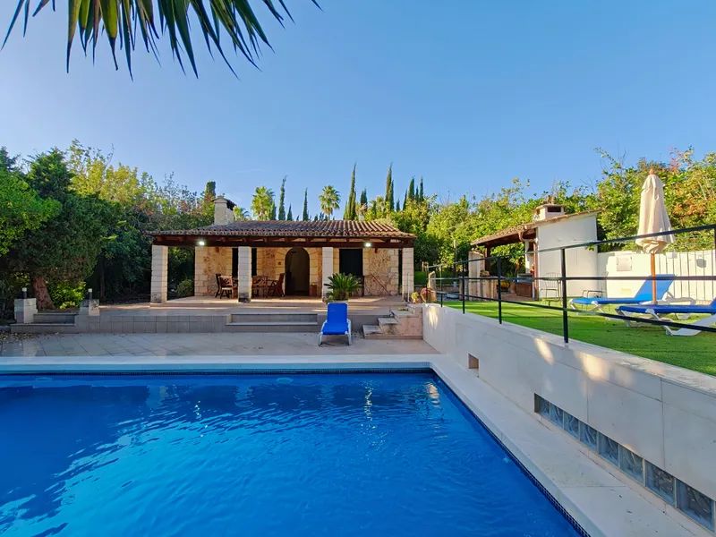 Charming villa for sale in Pollença with touristic rental license — photo 2
