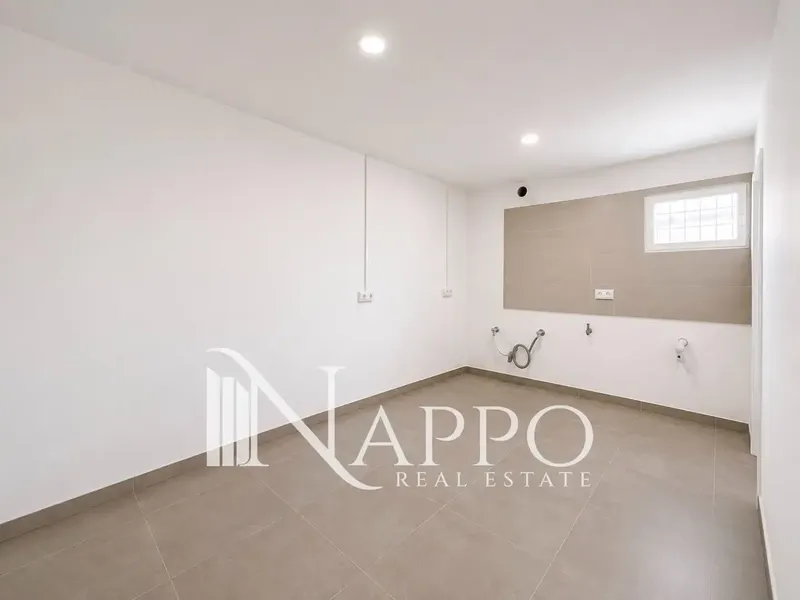 Registered as commercial premises — photo 6