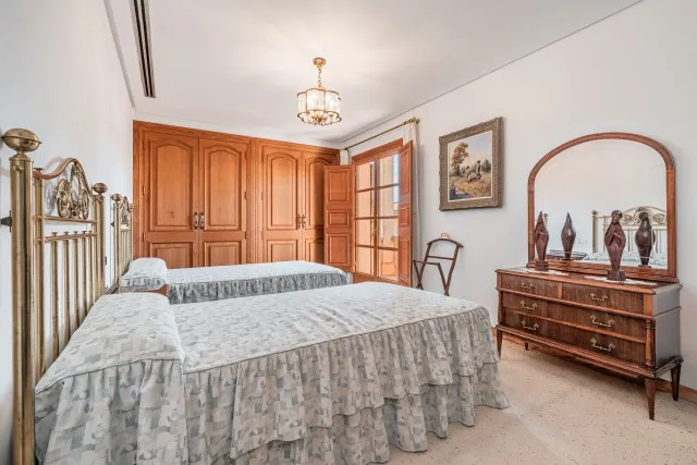 Elegant town house with character for sale in Muro, Central Mallorca — photo 12