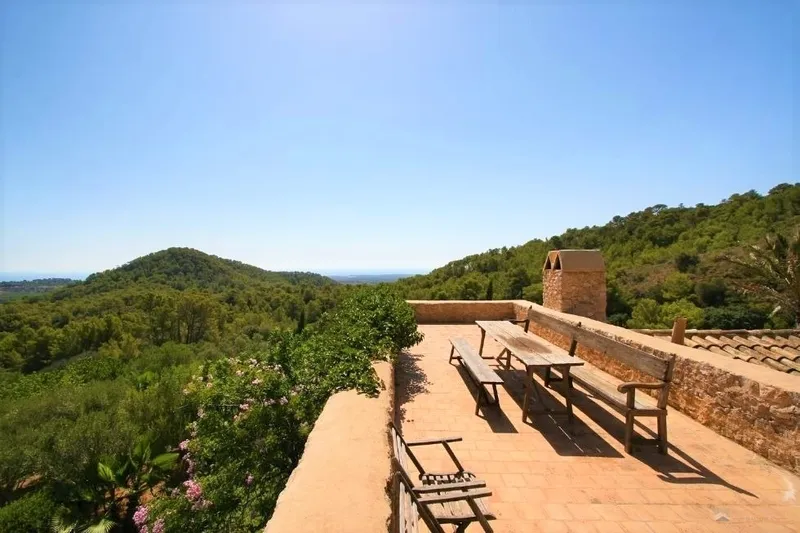 Historical home reformed with love, care and luxury elements, located close to Cala Dor and Santany — photo 3