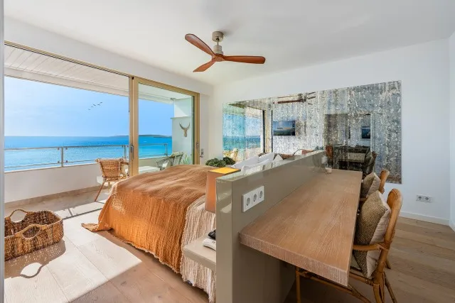 Luxury apartment with panoramic sea views for sale in Portixol, Palma, Mallorca — photo 12