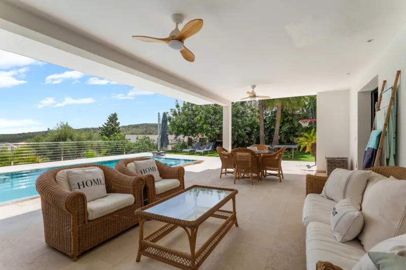 Modern family villa in quiet location near Port Adriano - Pool (15271) — photo 4