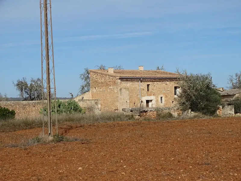 Estate of more than 22,000 m2, located between Campos and Santanyi, within the municipality of Campos, about three kilometers from the village of Campos — photo 6