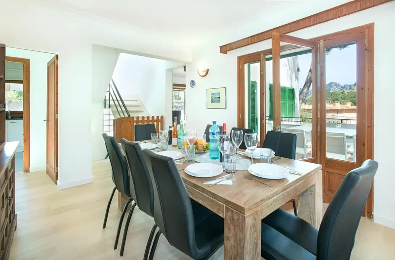 Unique Opportunity! Chalet with holiday license, garden and pool in Cala San Vicente – Pollença — photo 11