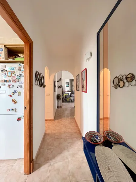 Apartment steps from the sea with spectacular views — photo 5