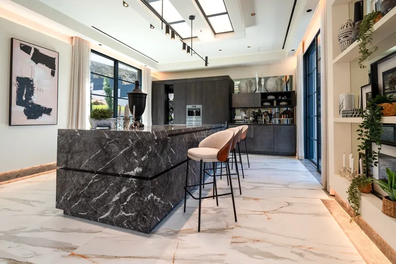 Contemporary six-bedroom architectural masterpiece Villa for sale in Santa Ponsa — photo 4