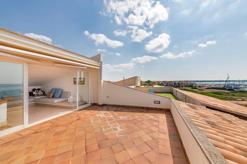 A unique opportunity: house on the seafront in Sa Ràpita with dreamlike views — photo 8