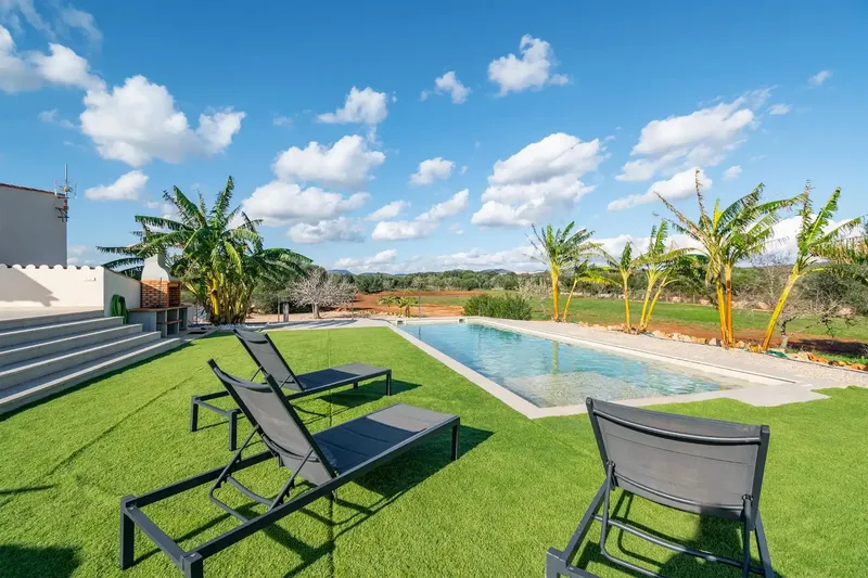 Long-term rental of a spacious newly built finca on a 23,000 m2 plot, 5 minutes from the village of Campos — photo 8