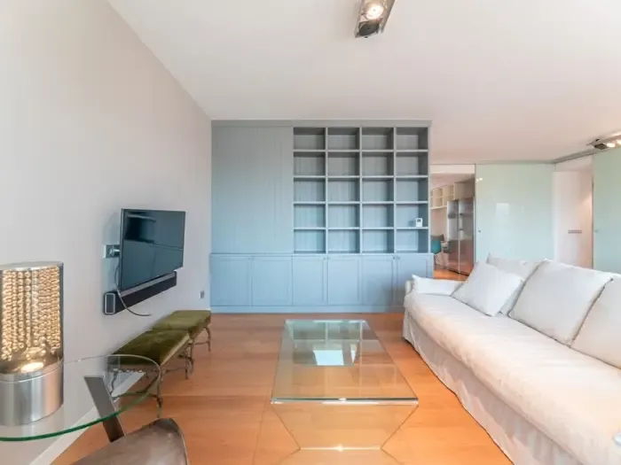 Piso en alquiler de 3 habitaciones en Centre, Sant Jaume — photo 3